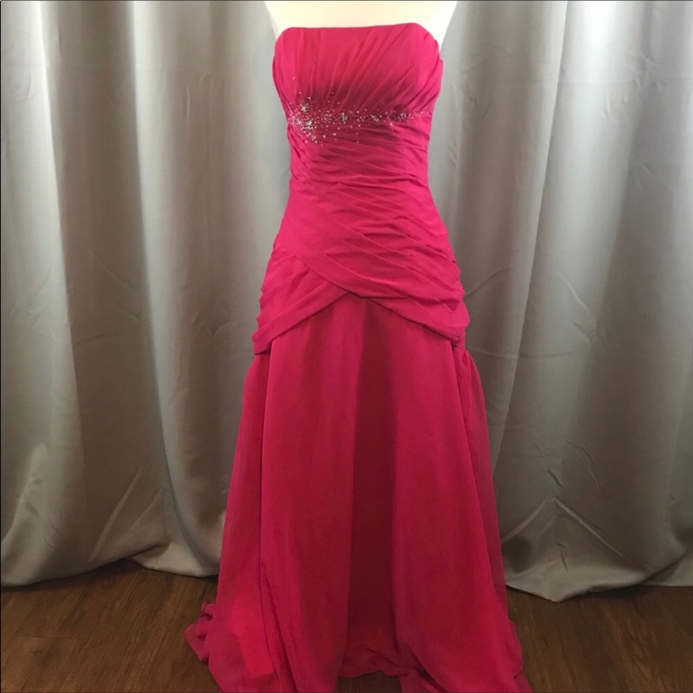 Formal dress re-listing